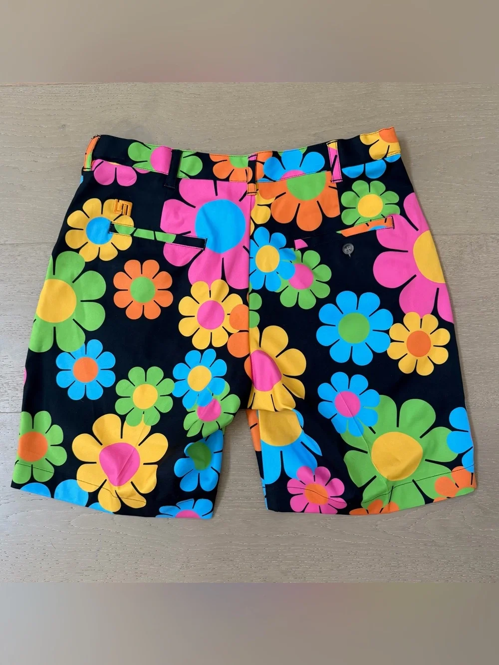 Loudmouth Golf Men’s 34” Black Floral Power Shorts Multicolor Retro